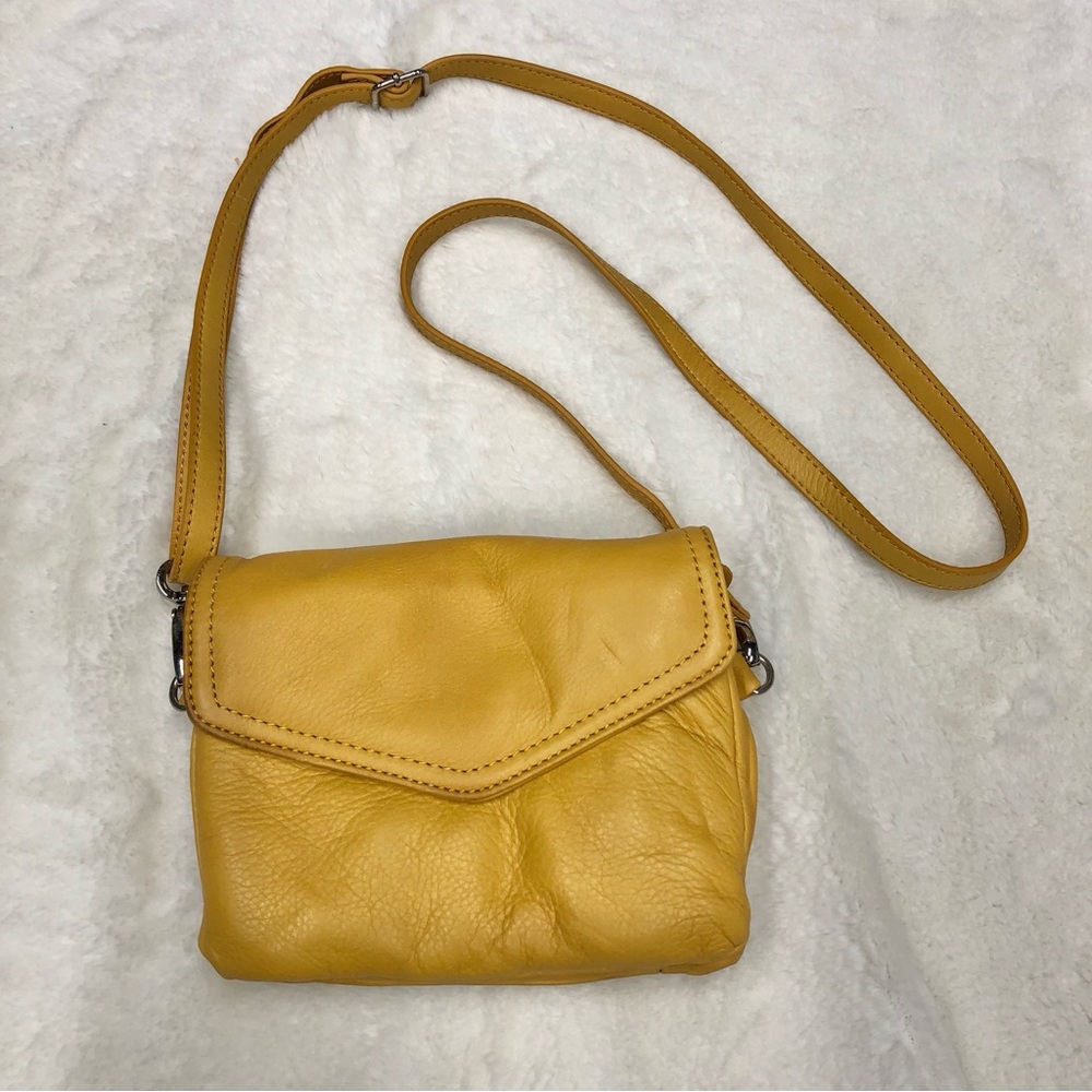 NEW La Diva for town shoes Yellow faux Leather Crossbody Bag